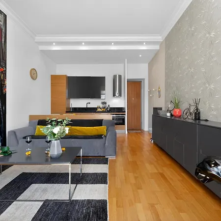 Le Malte - Splendide 2 Pieces Dans Palace - Carre D'or * مينتون